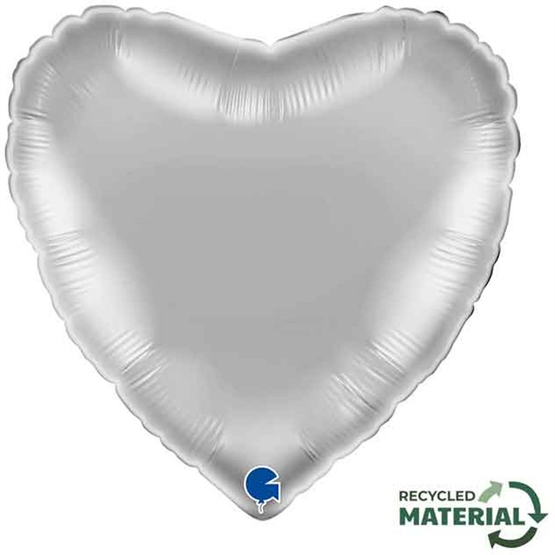 18in SILVER HEART FOIL BALLOON