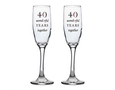 2PC 40TH ANNIVERSARY AMORE CHAMPAGNE FLUTES