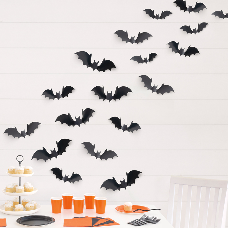 FLYING BAT WALL DECORATING KIT