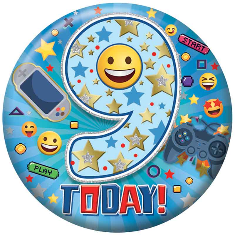 5.5cm AGE 9 MALE BADGE 6S