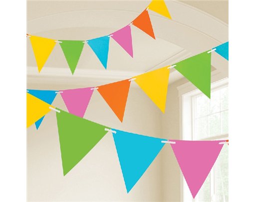 10M PLASTIC MULTI PASTEL PENNENT BANNER
