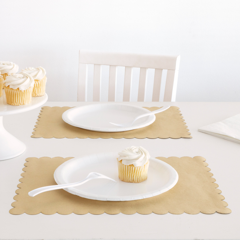 8PK KRAFT PAPER SCALLOPED PLACEMATS