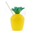 PINEAPPLE CUPS WITH PAPER STRAW